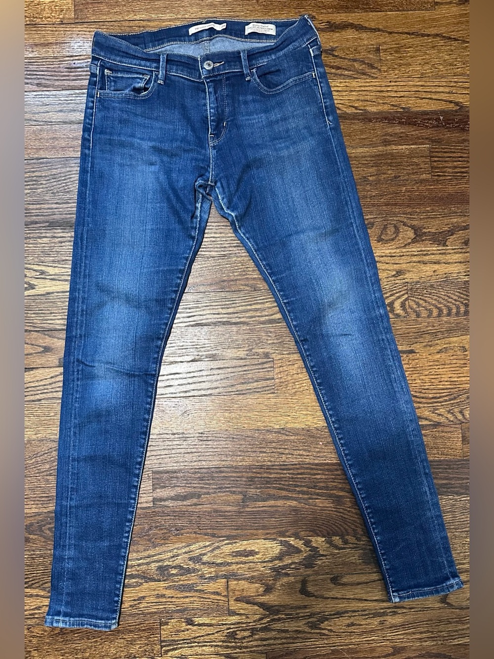 Levi's 710 Women's Indigo Supper Skinny Jeans